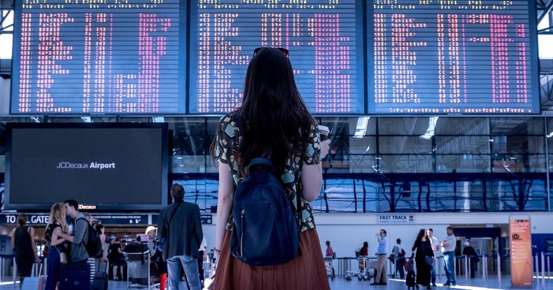 Location voiture aéroport Lisbonne : le guide pour réserver malin
