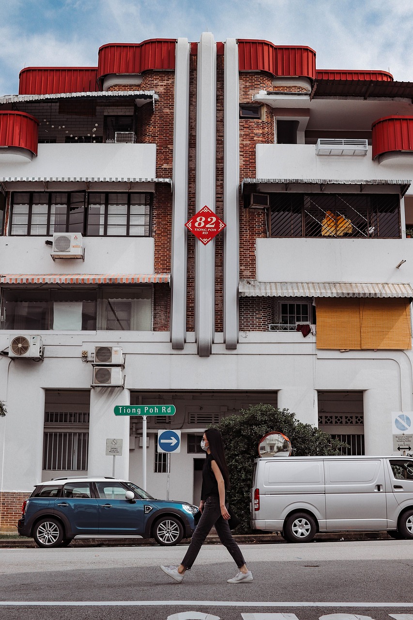 découvrez la street food à singapour : un voyage gourmand à travers des saveurs authentiques, des spécialités locales et des plats de rue incontournables.